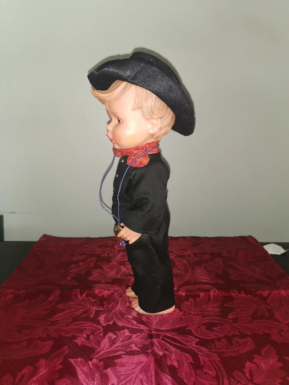 GOEBEL Hummel Vintage Felix Chimney Sweep 12